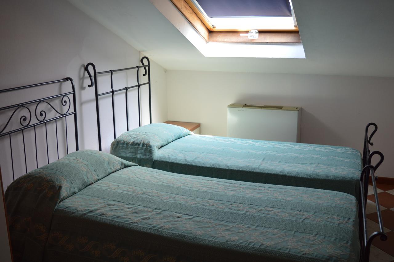 Residenza Villa Margherita Римини Екстериор снимка