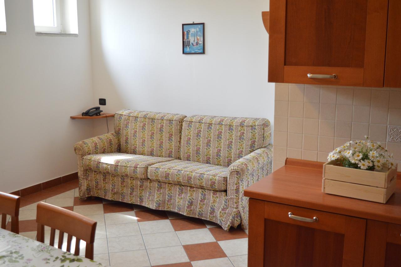 Residenza Villa Margherita Римини Екстериор снимка