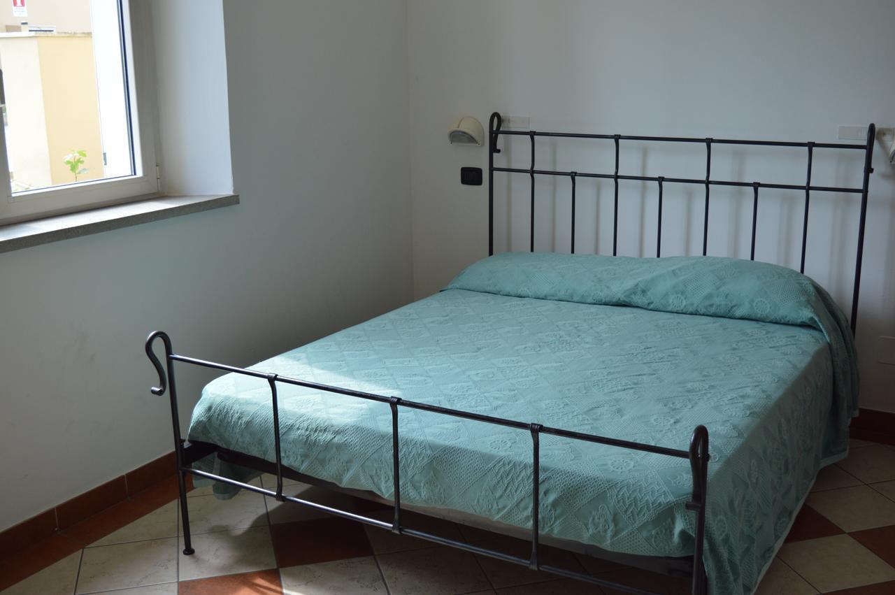Residenza Villa Margherita Римини Екстериор снимка