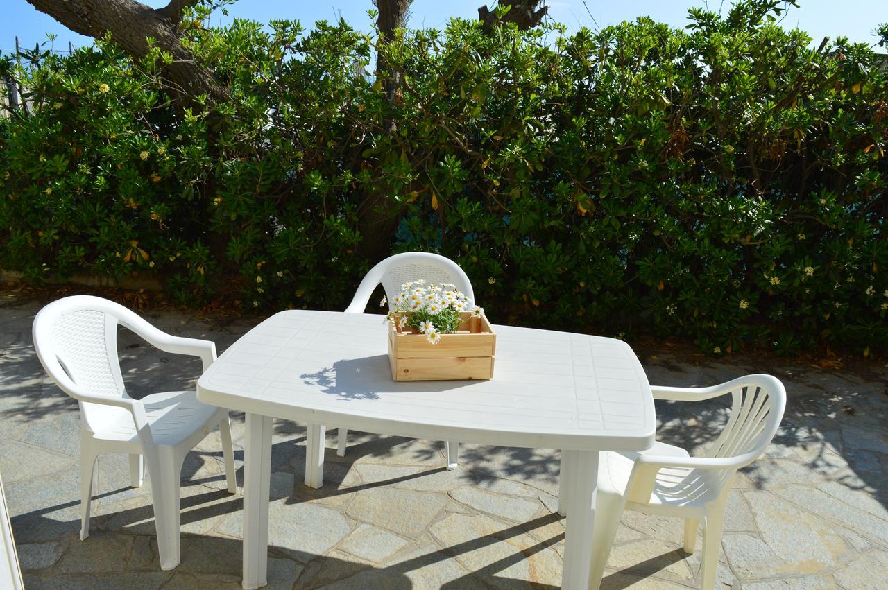 Residenza Villa Margherita Римини Екстериор снимка